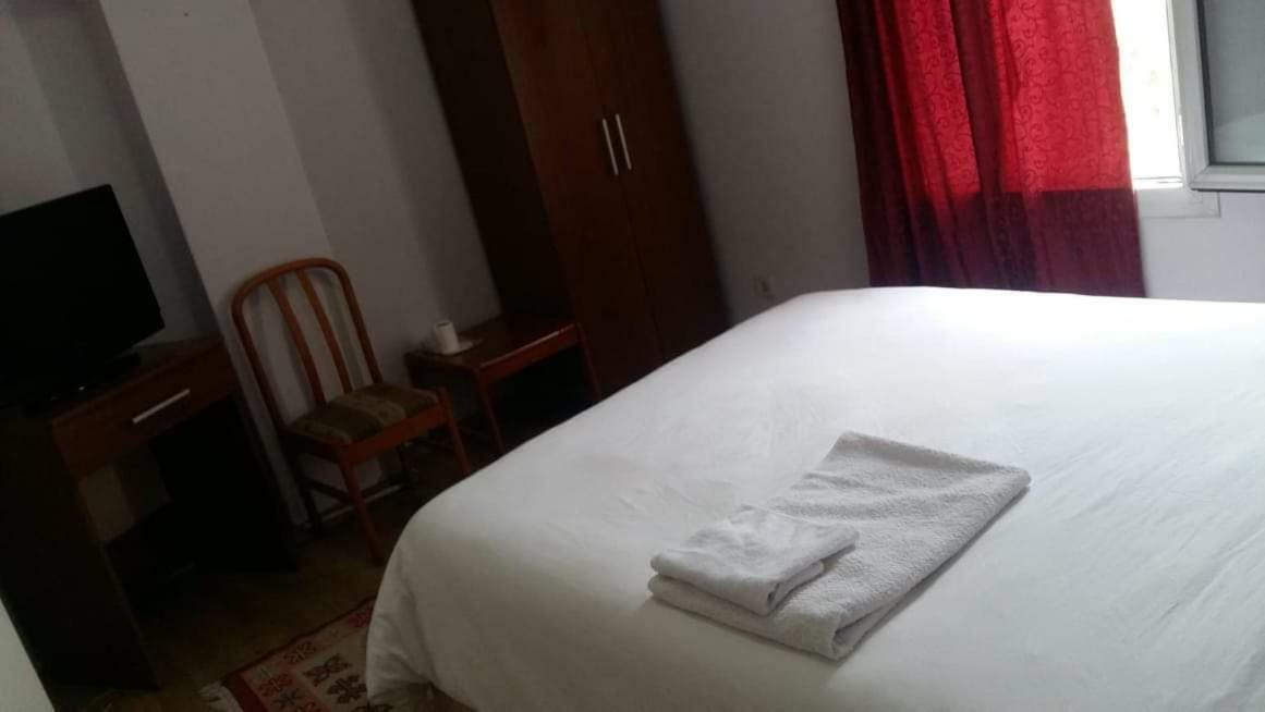 Otel Bayrakli